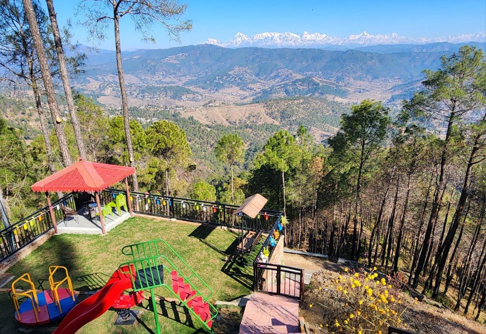 Nandini Cottage, A Premium Boutique Homestay Ránikhet Kültér fotó