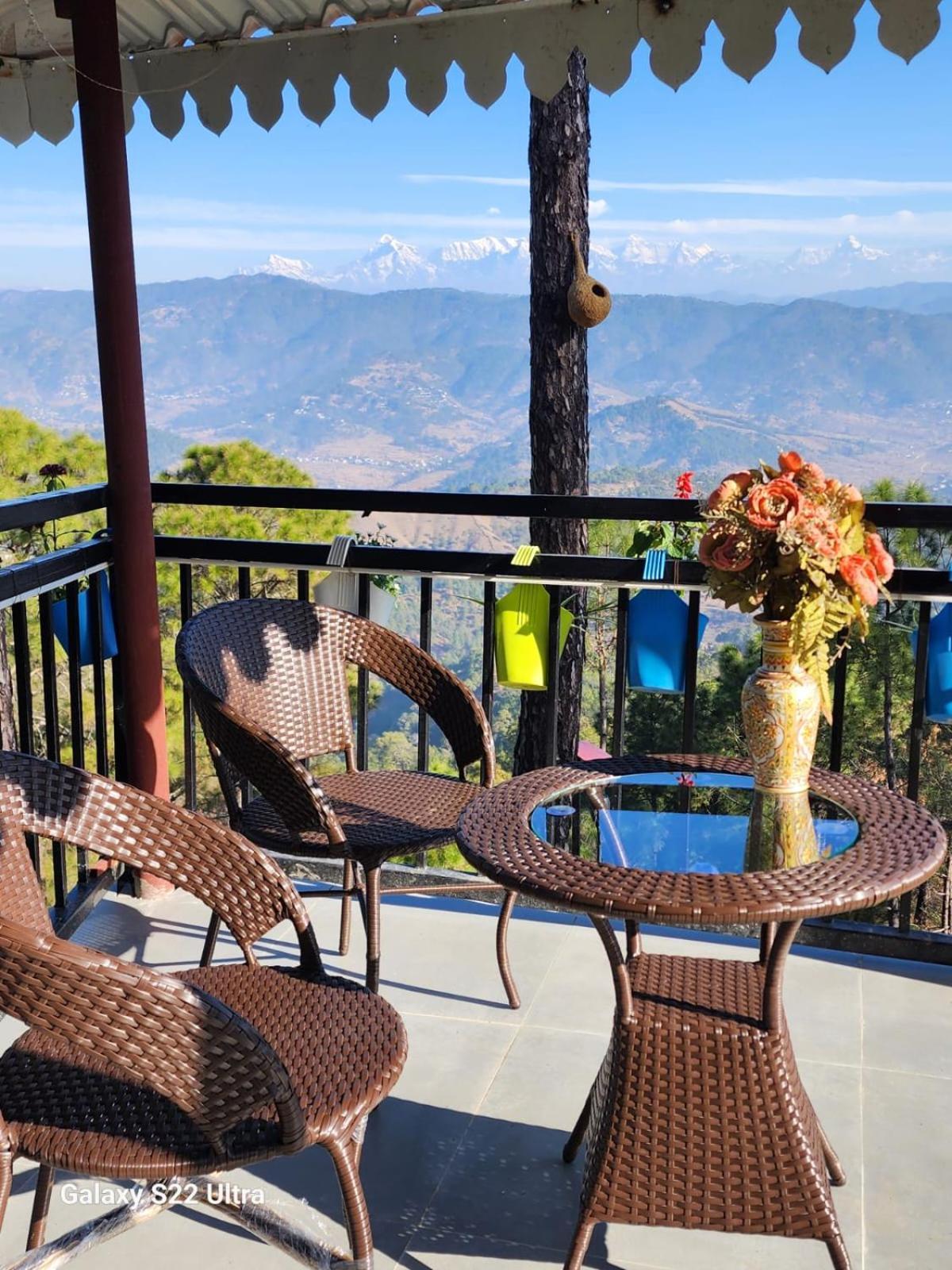 Nandini Cottage, A Premium Boutique Homestay Ránikhet Kültér fotó