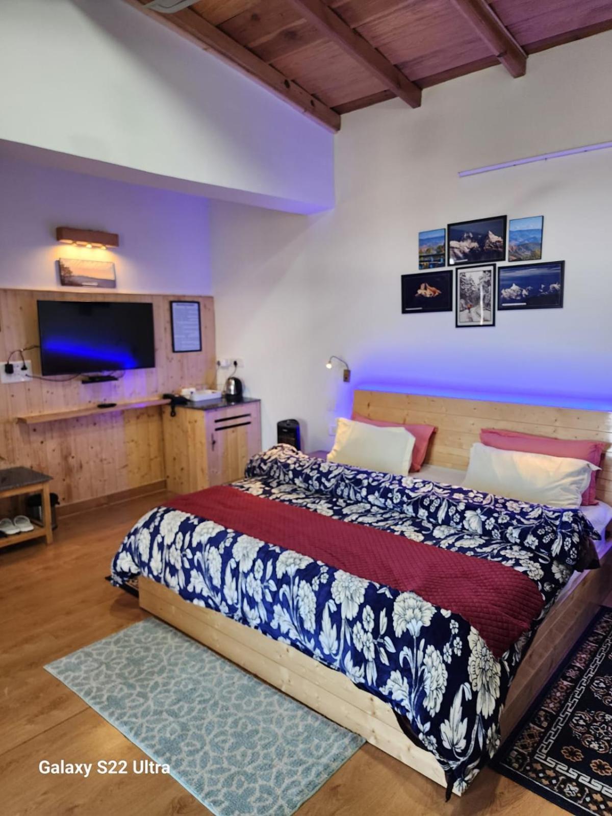 Nandini Cottage, A Premium Boutique Homestay Ránikhet Kültér fotó