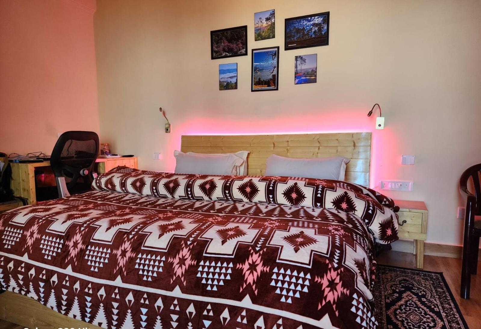 Nandini Cottage, A Premium Boutique Homestay Ránikhet Kültér fotó